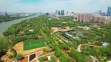 4k航拍春游踏青南京绿博园景区视频的预览图